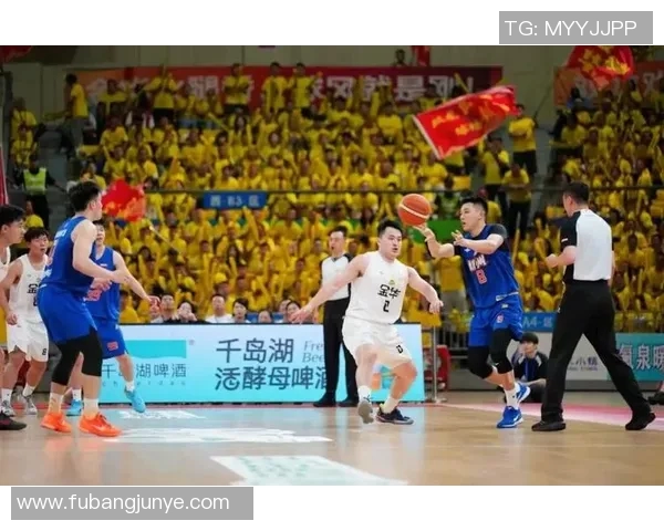 杭州篮球队以84分稳居锦标赛积分榜首位展现强劲实力