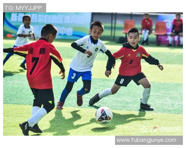 足球明星孩子们的励志加油视频展现梦想与努力的完美结合